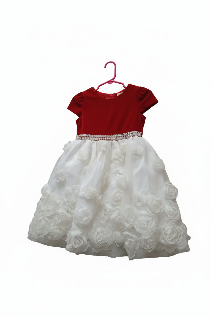 🎀 (Used Girl’s Red & White Special Occasion Dress – Size 5T 5 Years)
